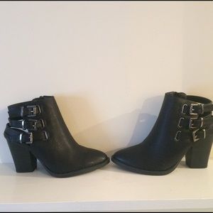 Wild Diva Black Boots