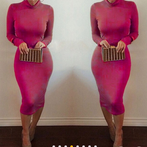 Turtle neck Pink Dress - Picture 1 of 1