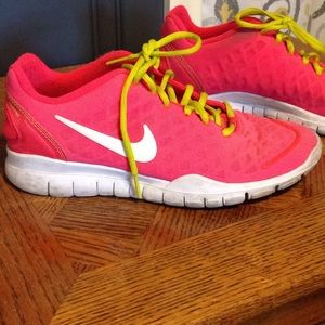 Nike Free Women's 7.5