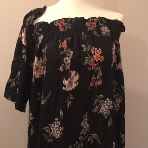 NEw Angie Floral Top or Dress Size Medium