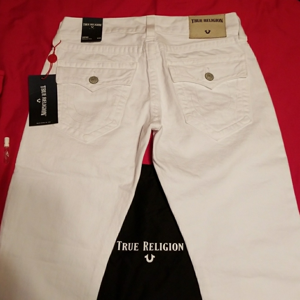 True Religion Geno w/ flaps jeans