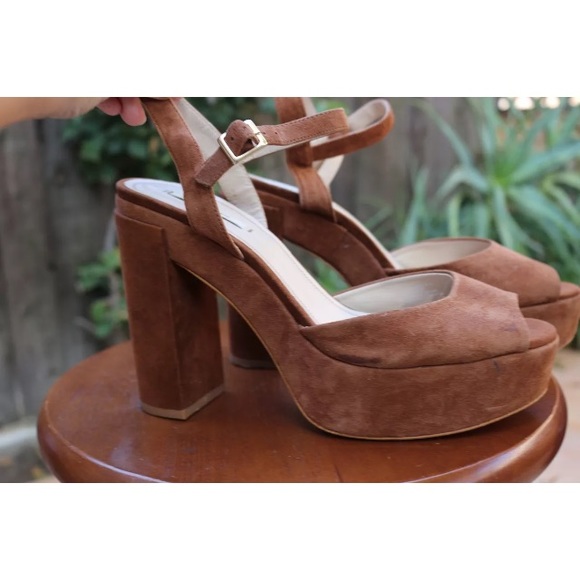 Zara Shoes - Zara 40 or 10 platform Brown Sandals