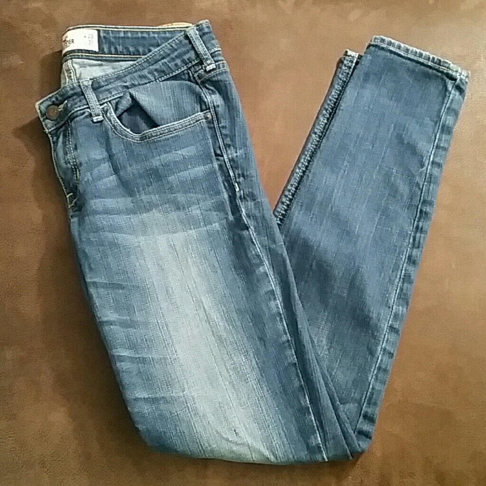💚 2/$12 👖Hollister Skinny Jeans Size 7