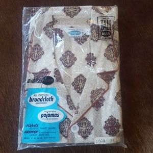 🎁BRAND NEW PYJAMAS🎁