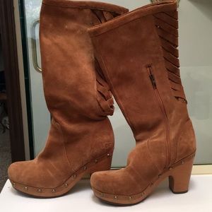 Beautiful ugg boots