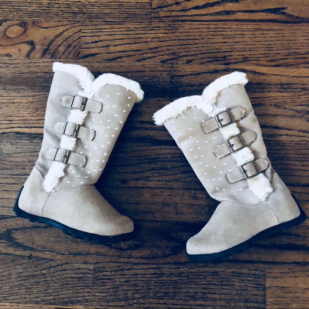 Tan boots!