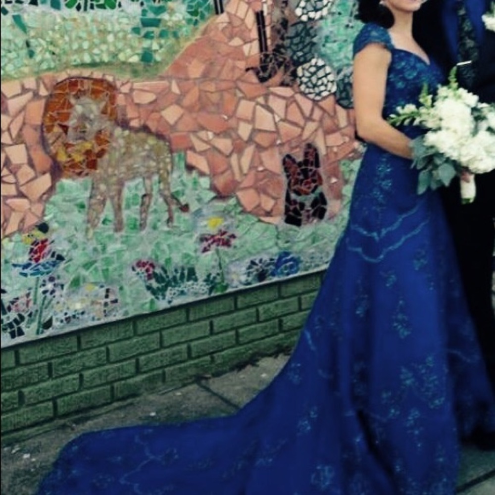 Blue wedding dress size 4 most beautiful