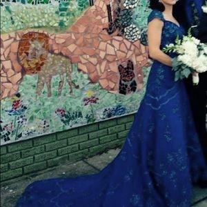 Blue wedding dress size 4 most beautiful