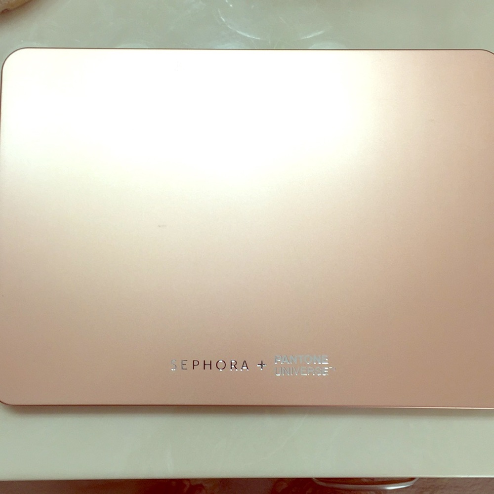 SephoraPantone Universe Precious Metals ES palette