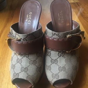 Authentic Gucci high heel clogs size 35/5