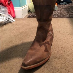 Women’s Nocona Boots