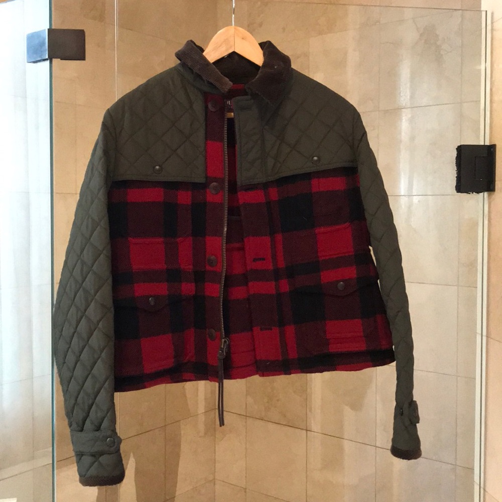 Worn twice , beautiful coat sporty chic