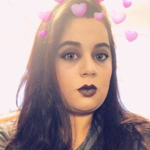 Meet your Posher, Aline