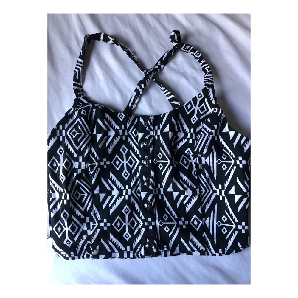 Crop top