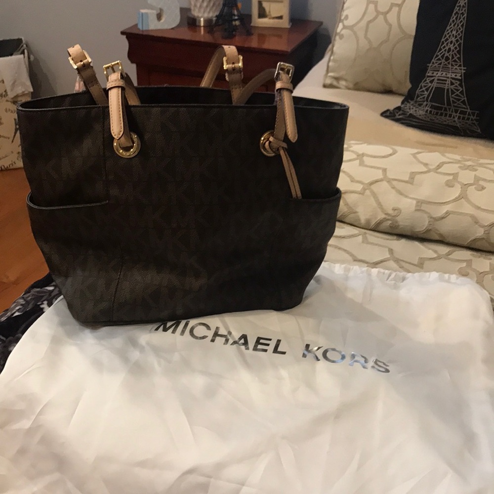 Micheal kors bag