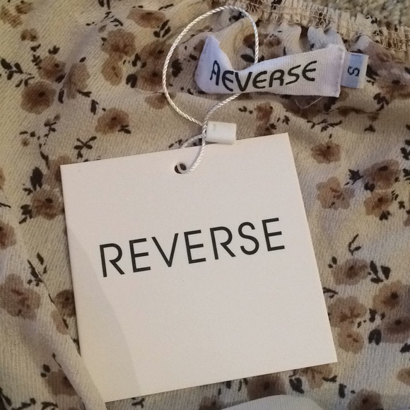 Crop Set Off The Shoulder Reverse - Picture 5 of 6