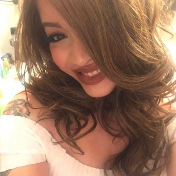 Meet your Posher, Lili - Picture 1 of 1