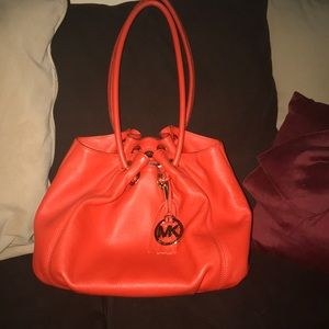 Excellent Condition Michael Kors Satchel