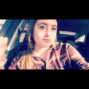 Meet your Posher, Maci