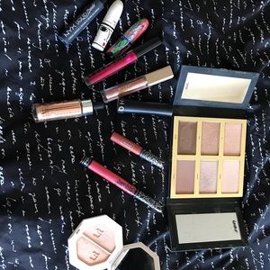 Makeup LOT. Tarte, KVD, NYX,FENTY, MAC