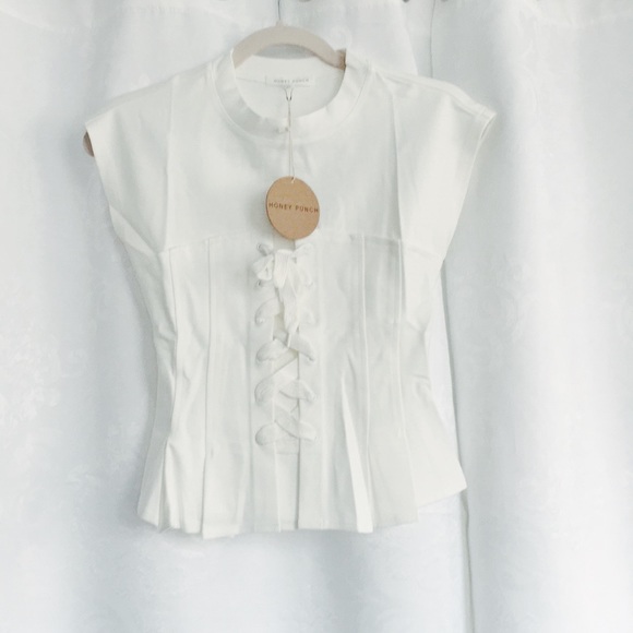 🆕Honey Punch Kira White Lace Up Corset Peplum Top - Picture 6 of 8