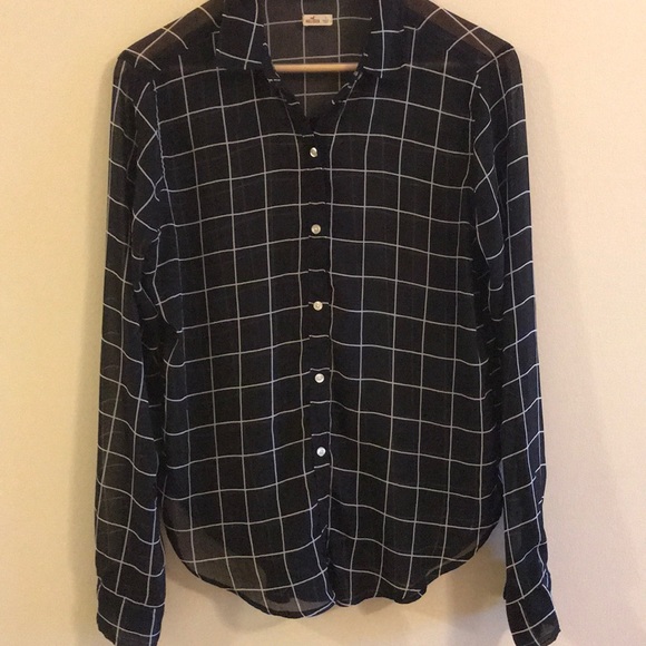 Hollister sheer top! - Picture 1 of 4