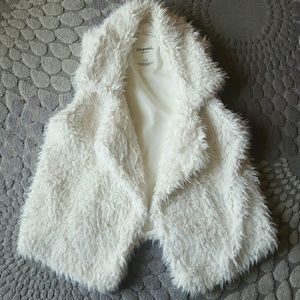 Aeropostale Faux Fur Vest