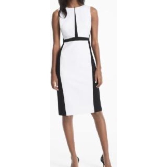 White House Black Market Dresses & Skirts - WHBM Colorblock Sheath Dress Size 00