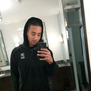 Meet your Posher, Jonathan