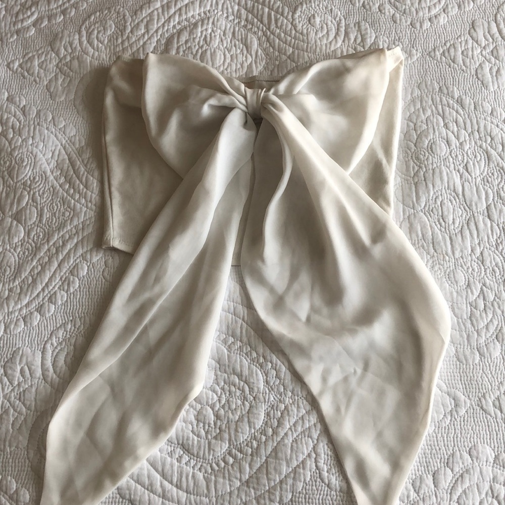 White crop top with bow