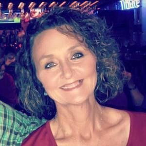 Meet your Posher, Beverly