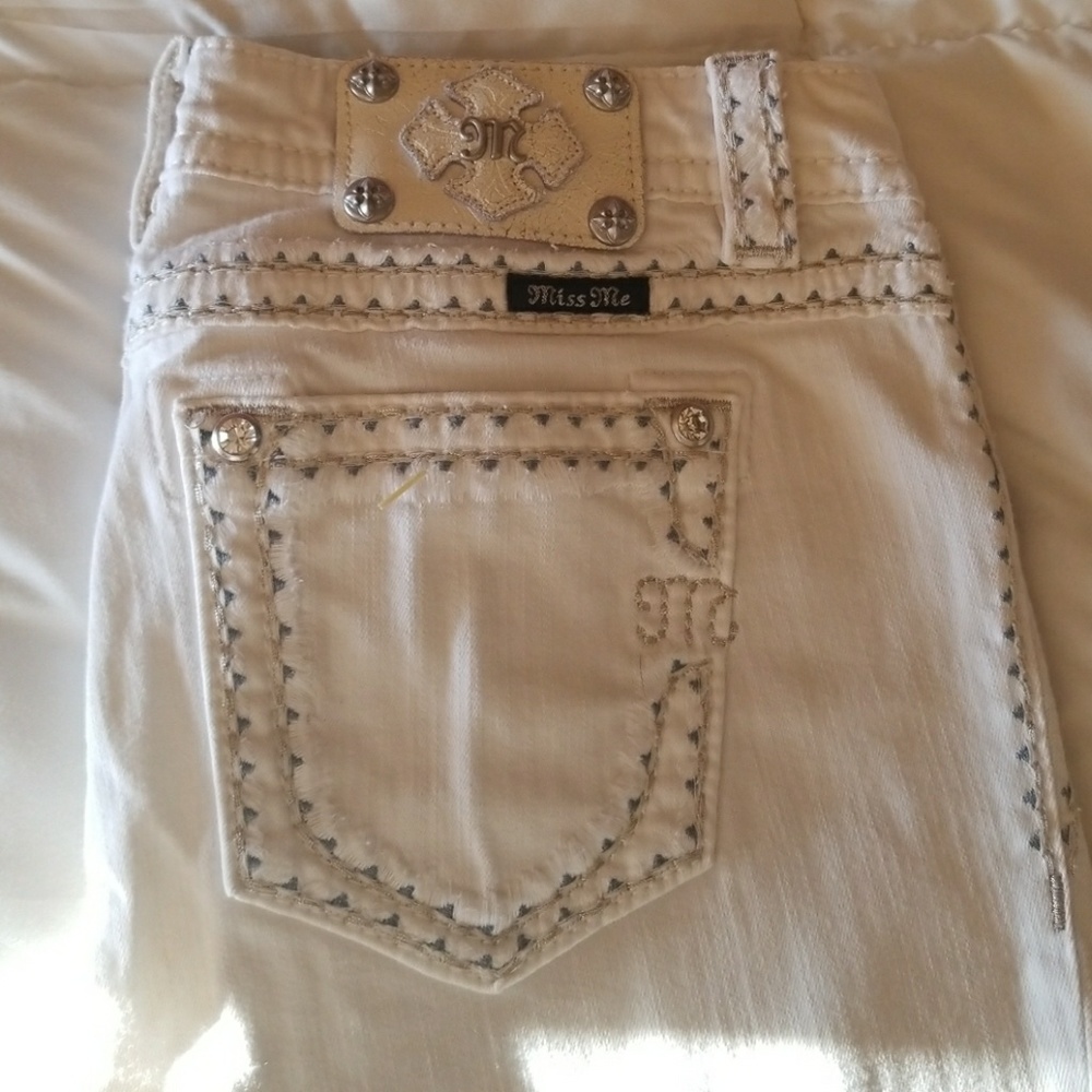 ☆Miss Me☆ NWOT