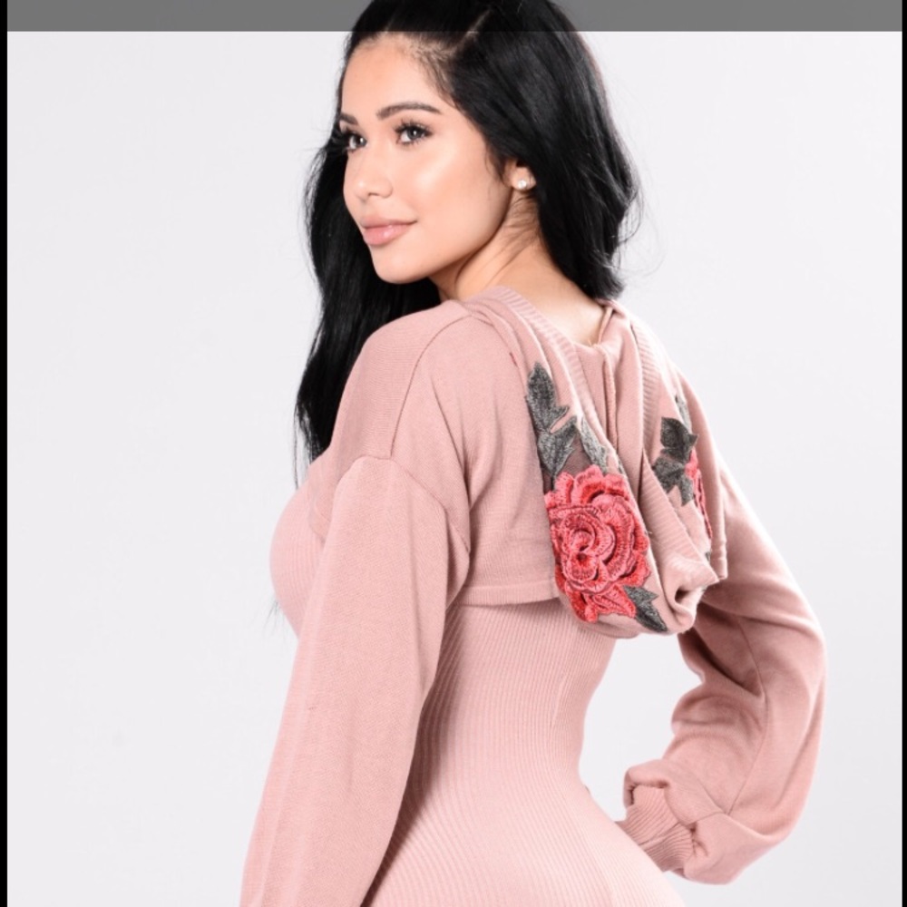 Rose hood