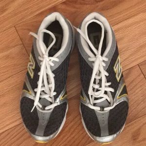 New balance shoes