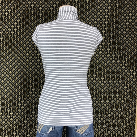 Anthro “Taking Turns Top” by Lil - Picture 4 of 8