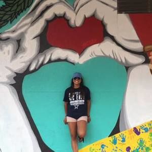 Meet your Posher, Alyssa