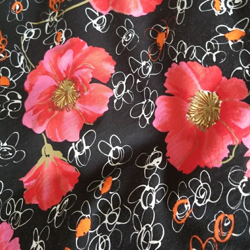 💮Pretty poppy flower skirt - Picture 2 of 4
