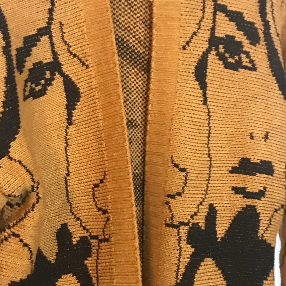 Cardigan - Picture 2 of 3