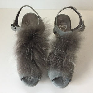❌Jeffrey Campbell Furry Heels