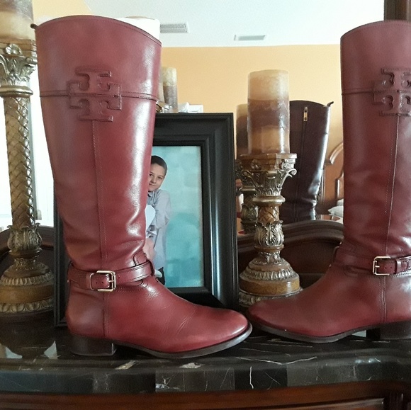 Tory Burch boots - Picture 1 of 4