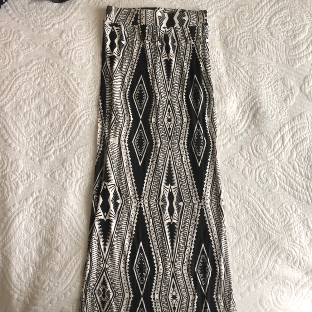 Black and White maxi skirt