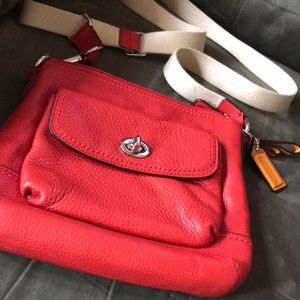 Coach purse CROSSBODY