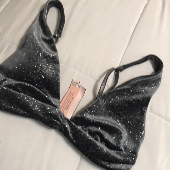 🆕 VS Sparkle velvet plunge Bralette - Picture 2 of 4