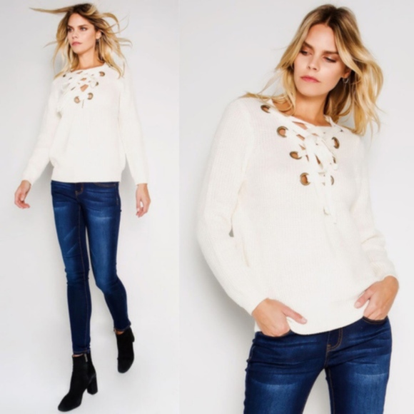 Reversible Chunky Knit Back Lace Up Sweater sold - Picture 4 of 4