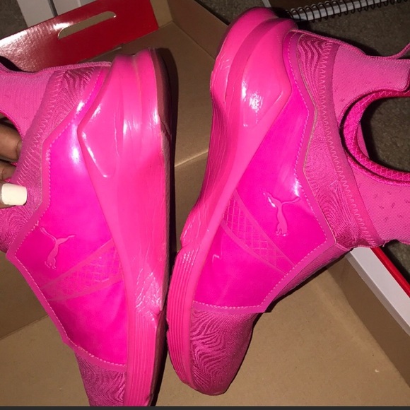 puma fierce pink glo