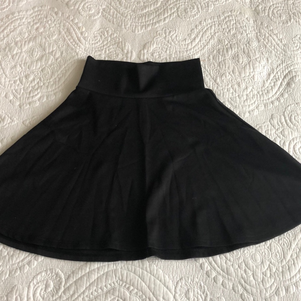 Black skirt