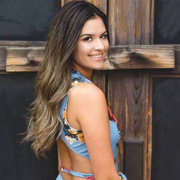 Meet your Posher, Lexy - Picture 1 of 1