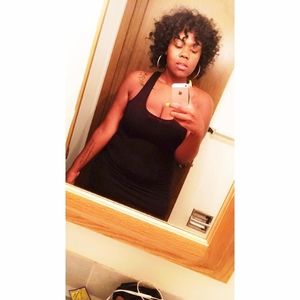 Meet your Posher, Amber