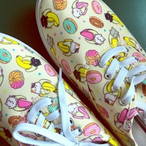 Bananya Sneakers Women’s SIZE 10 Kawaii