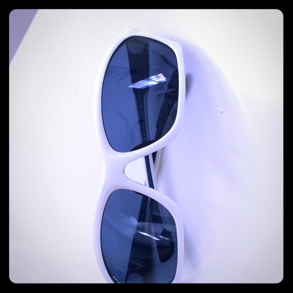Polarized sunglasses